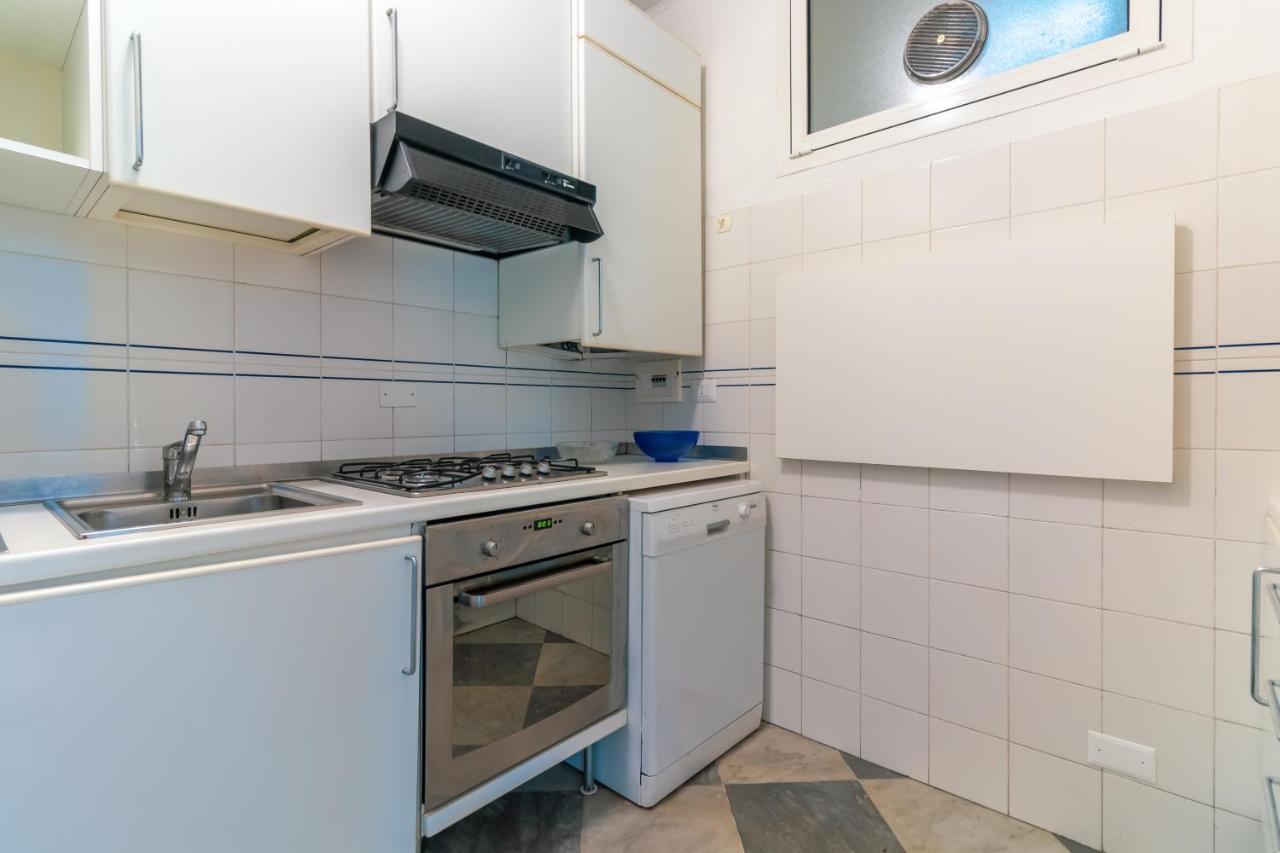 Casa Claudia Relax Con Patio E Parcheggio Apartment Рапало Екстериор снимка