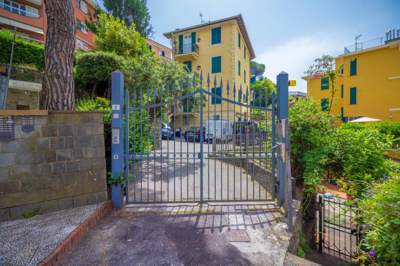 Casa Claudia Relax Con Patio E Parcheggio Apartment Рапало Екстериор снимка